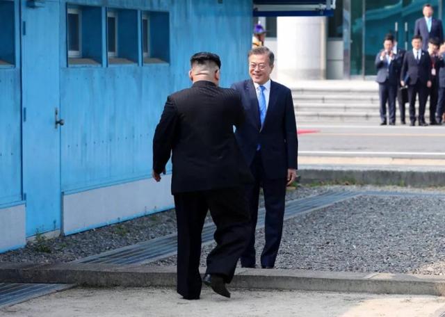 76b3e9118857da5e297909f1de3c332b.jpg 76b3e9118857da5e297909f1de3c332b.jpg